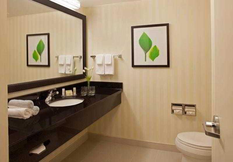 Fairfield Inn & Suites By Marriott Toronto Mississauga Luaran gambar