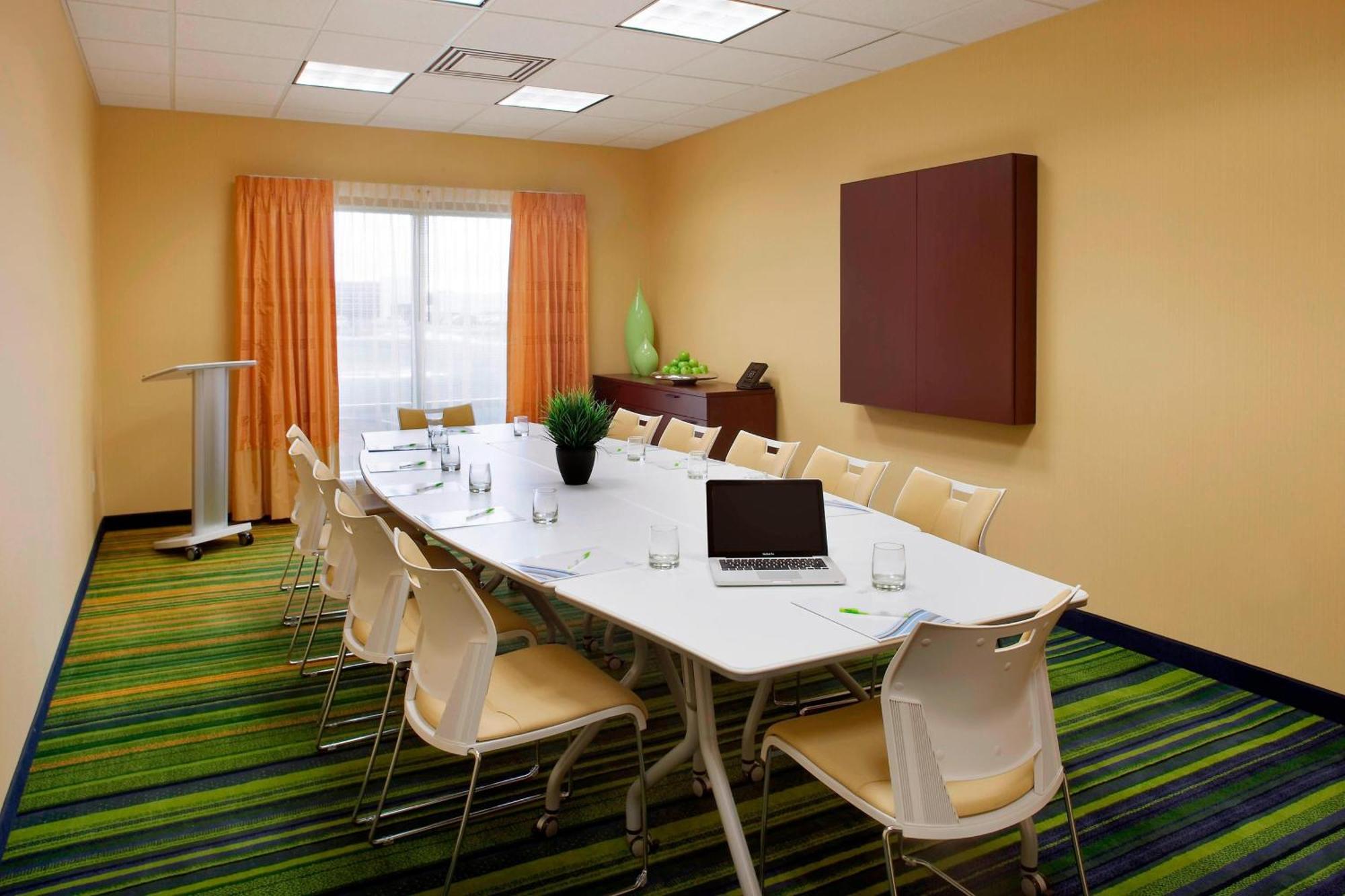 Fairfield Inn & Suites By Marriott Toronto Mississauga Luaran gambar