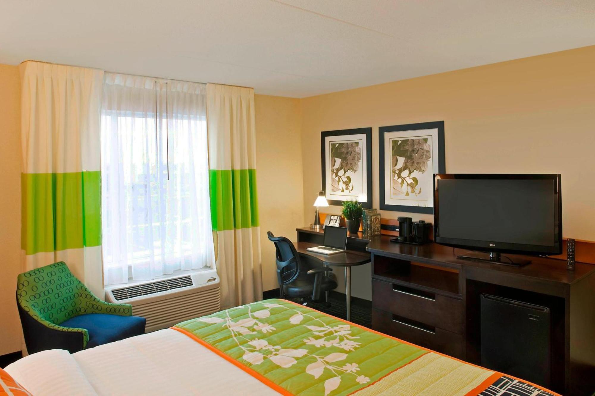 Fairfield Inn & Suites By Marriott Toronto Mississauga Luaran gambar