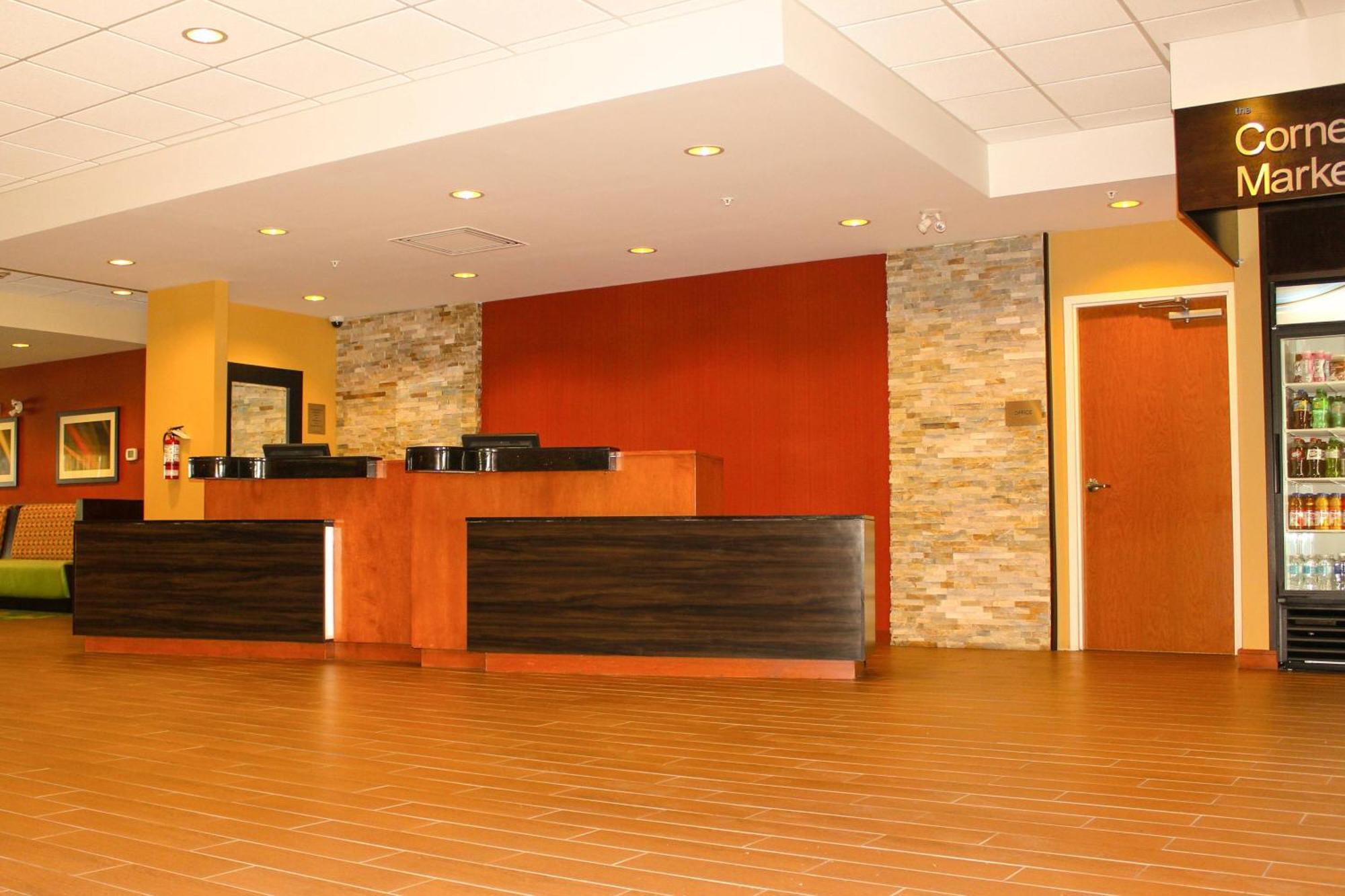Fairfield Inn & Suites By Marriott Toronto Mississauga Luaran gambar