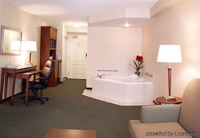 Fairfield Inn & Suites By Marriott Toronto Mississauga Luaran gambar
