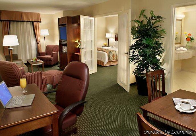 Fairfield Inn & Suites By Marriott Toronto Mississauga Luaran gambar