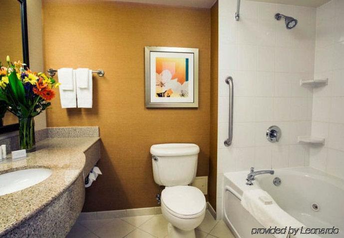 Fairfield Inn & Suites By Marriott Toronto Mississauga Luaran gambar