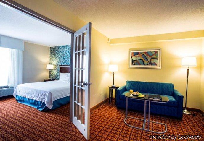 Fairfield Inn & Suites By Marriott Toronto Mississauga Luaran gambar