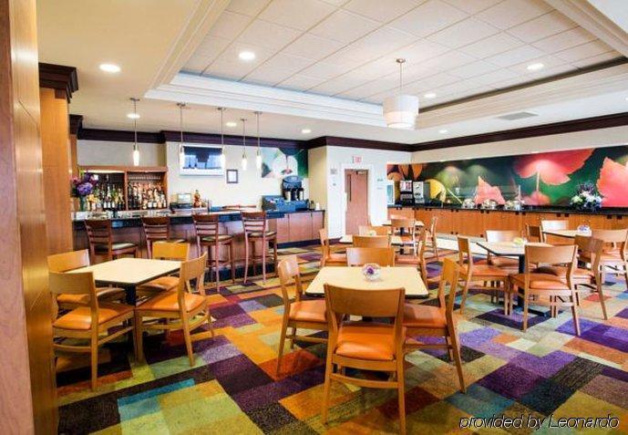 Fairfield Inn & Suites By Marriott Toronto Mississauga Luaran gambar